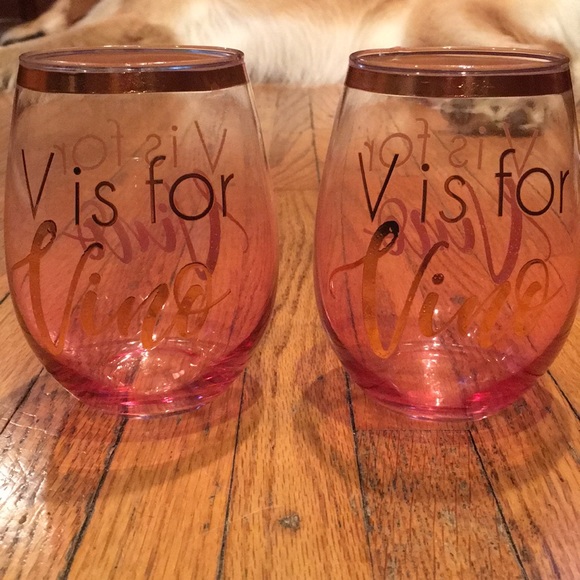 Galentine’s Day Glam Stemless wine glasses - Picture 2 of 4